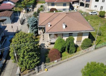 Villa Str. del Casino, Castellamonte - photo 1