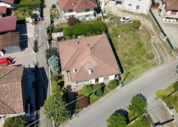 Villa Str. del Casino, Castellamonte - photo 4