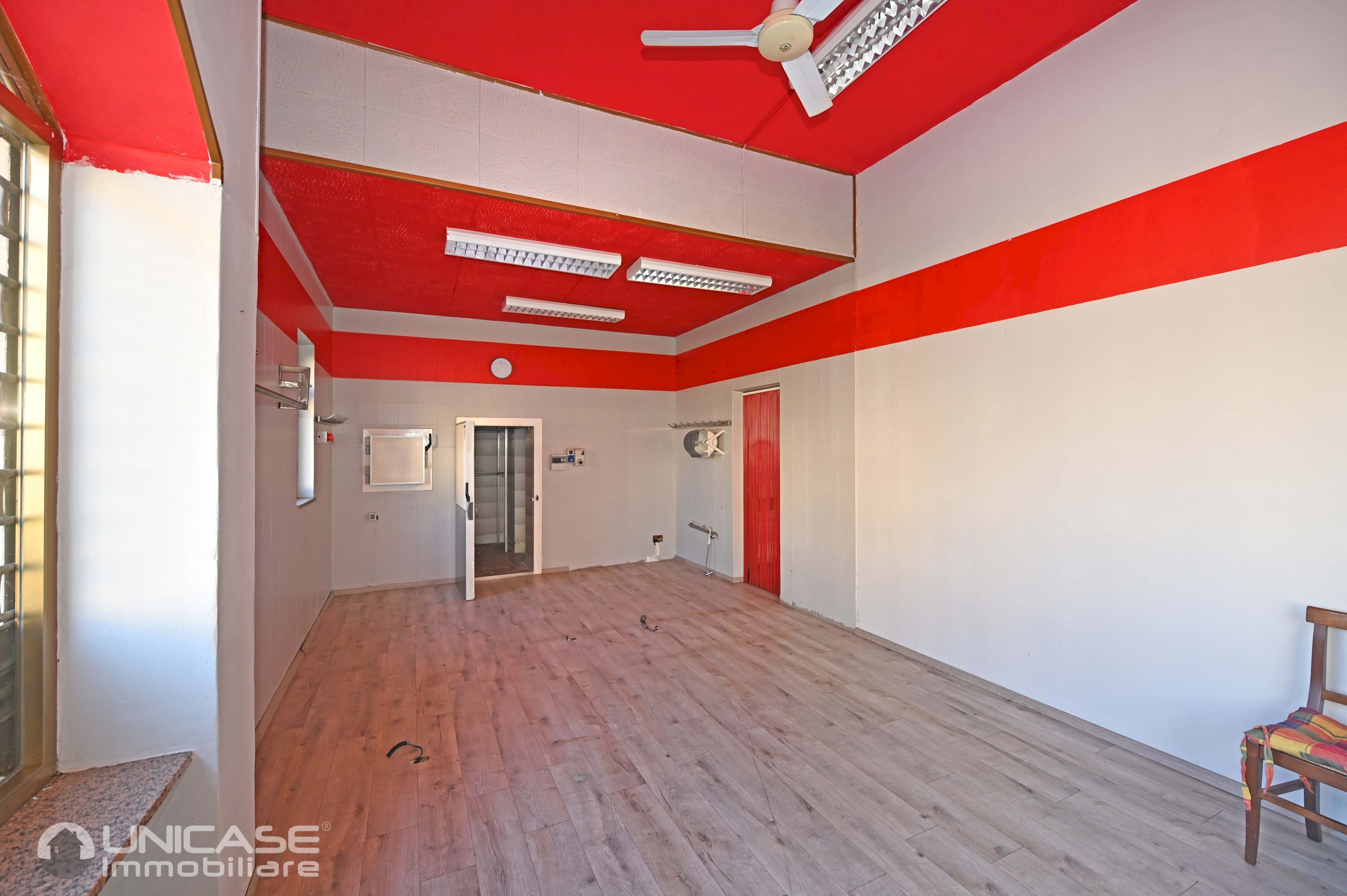 Locale Commerciale piazza San Giovanni, 2, Campiglione Fenile - foto 2