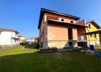 Porzione di casa Via Capitini, Sale - foto 4