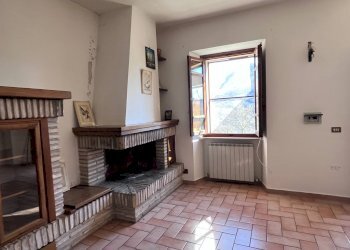 Trilocale Sellano - foto 6