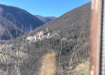 Trilocale Sellano - foto 10