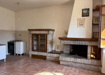 Trilocale Sellano - foto 21