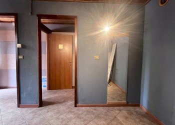 Interno appartamento - Negozio via Monfol, 14, Sauze d'Oulx - foto 6