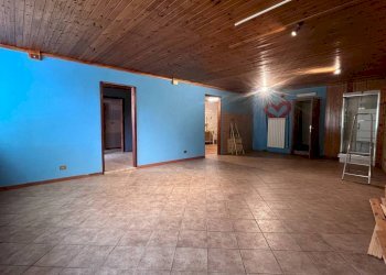 Stanza non arredata - Negozio via Monfol, 14, Sauze d'Oulx - foto 19