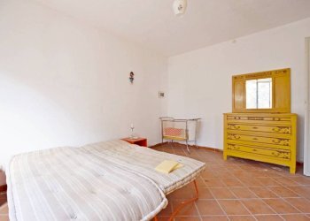 Camera da letto - Independent house via Bertolini Soprani, 28, Monastero di Vasco - photo 4