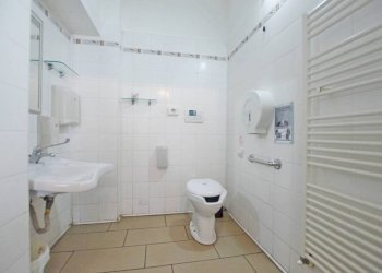 Bagno - Negozio via Torino, 47, Mondovì - foto 9