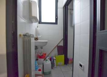 Bagno - Negozio via Torino, 47, Mondovì - foto 11