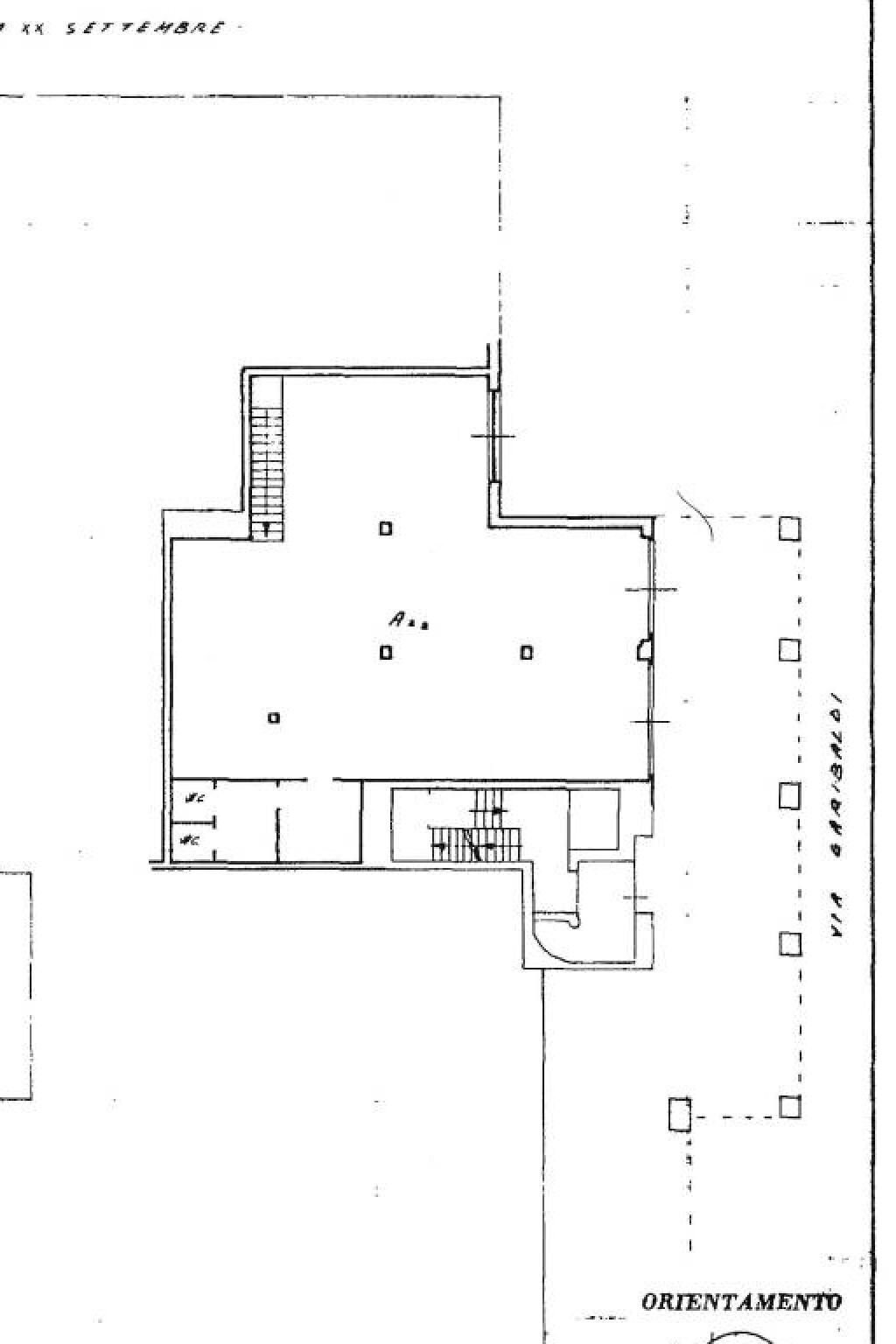 Shop viale Giuseppe Garibaldi, 41, Carmagnola - floor plans 1