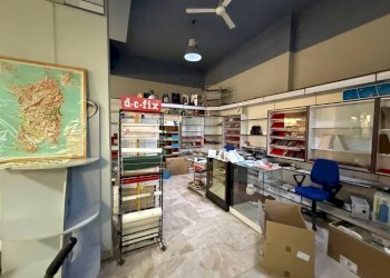 Interno non residenziale - Shop viale Giuseppe Garibaldi, 41, Carmagnola - photo 8