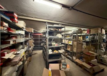 Magazzino - Shop viale Giuseppe Garibaldi, 41, Carmagnola - photo 11