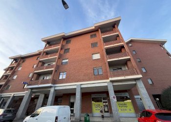 Facciata - Shop viale Giuseppe Garibaldi, 41, Carmagnola - photo 18