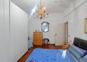 Camera da letto - Bilocale via Carlo Orgiero, Genova (zona Sampierdarena) - foto 18