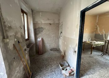 Box auto - Negozio via Achille Porraneo, Arsago Seprio - foto 2