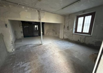 Box auto - Negozio via Achille Porraneo, Arsago Seprio - foto 5