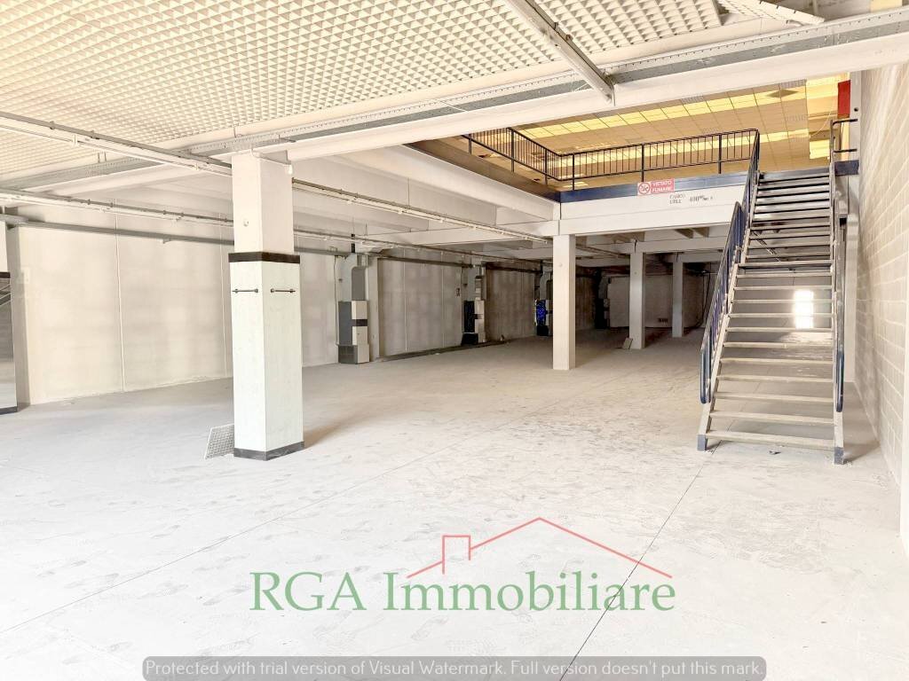 Interno non residenziale - Capannone strada Provinciale Cremasca, Bergamo - foto 1