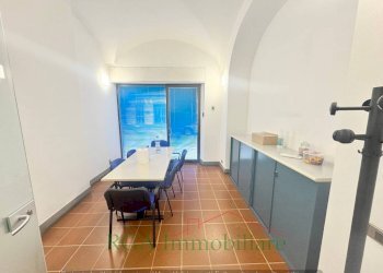 Stanza arredata - Negozio via Jacopo Palma il Vecchio, Bergamo - foto 1