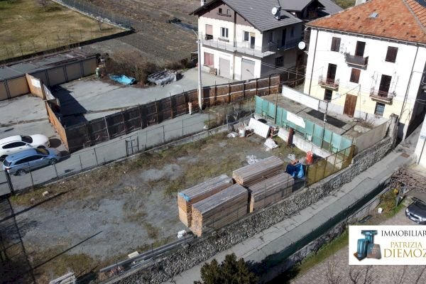 Locale Commerciale Reg. Le Crou, Aosta - foto 3