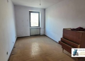 Locale Commerciale Reg. Le Crou, Aosta - foto 11