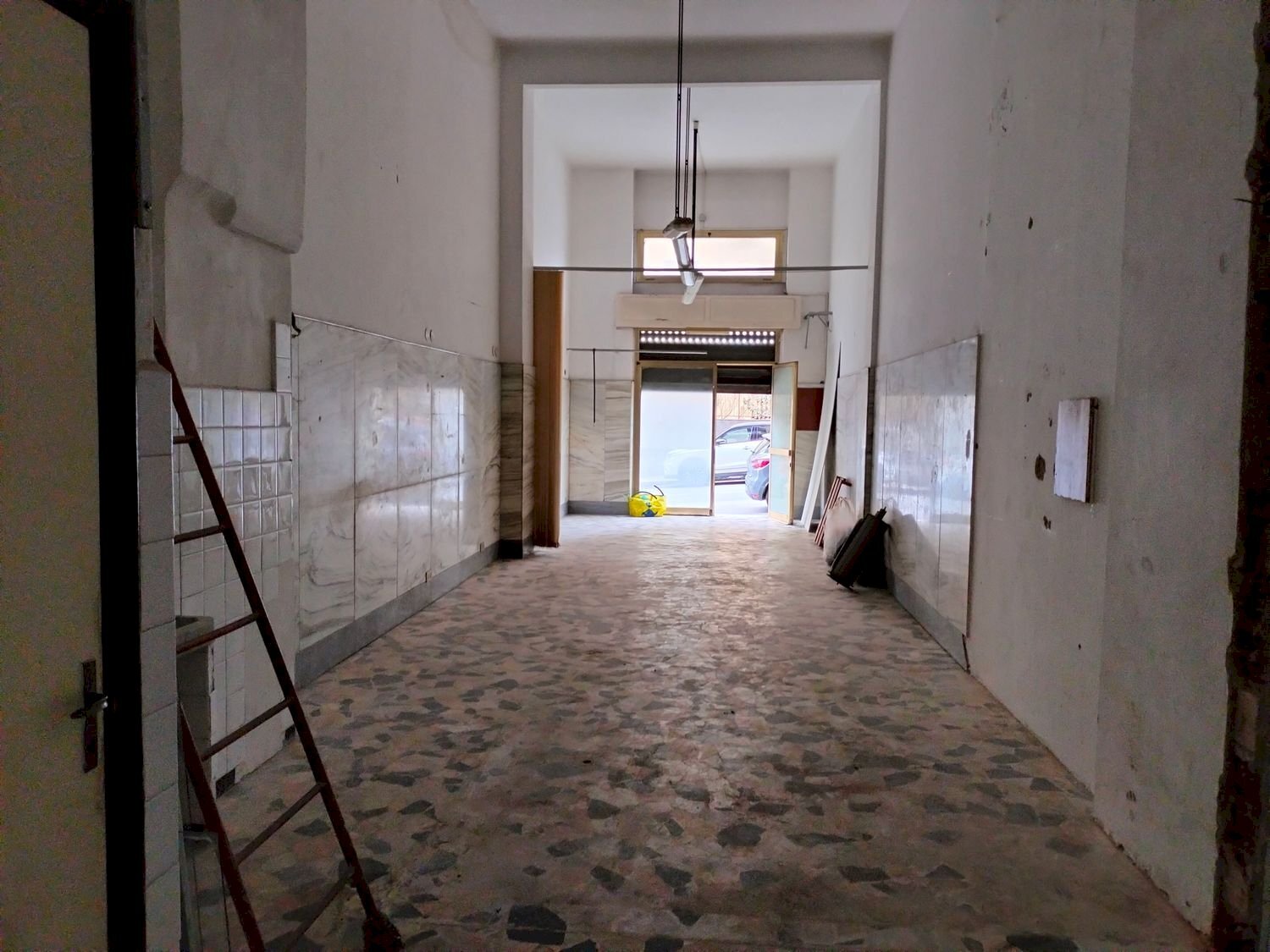 Magazzino via Taggia, Genova (zona Prà) - foto 1