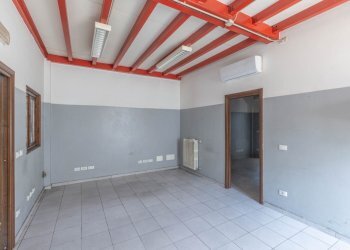 Capannone Castel Guelfo di Bologna - foto 11
