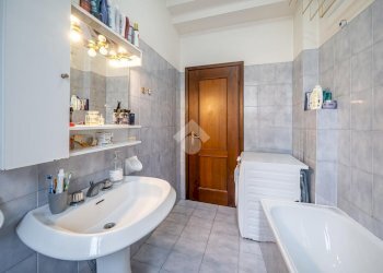 Three-room apartment Via XX Settembre, Langhirano - photo 23