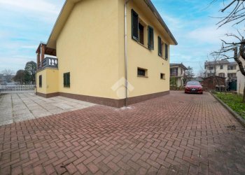 Villa Villa indipendente poss. bilocale pt. Via del donatore di sangue, Torrile (zona Paradigna) - foto 7