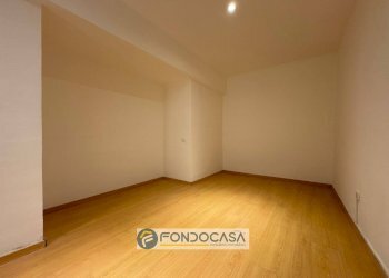 Trilocale VIA PIETRO GIURIA, Savona (zona Centro storico) - foto 4