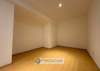 Trilocale VIA PIETRO GIURIA, Savona (zona Centro storico) - foto 9