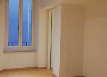 Trilocale VIA PIETRO GIURIA, Savona (zona Centro storico) - foto 13