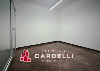 Locale Commerciale c.so garibaldi, Porto San Giorgio - foto 11