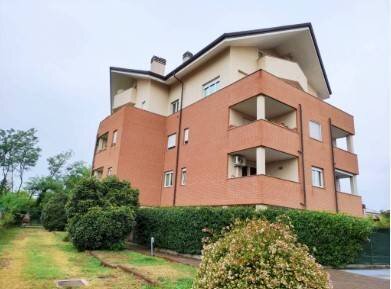 Three-room apartment via Restelli, Legnano - photo 1