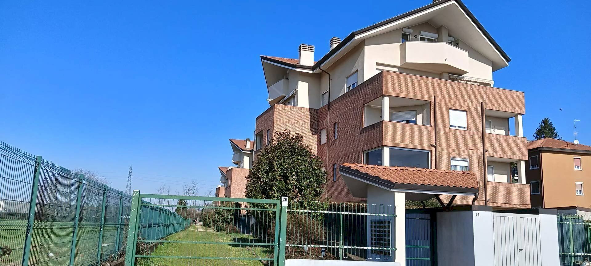 Three-room apartment via Restelli, Legnano - photo 2