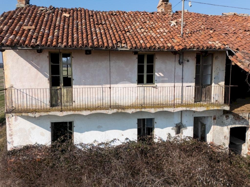 Rustic Frazione San Giovanni, Cherasco - photo 3