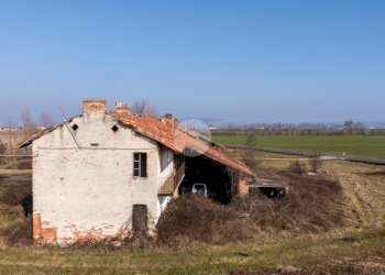 Rustic Frazione San Giovanni, Cherasco - photo 2