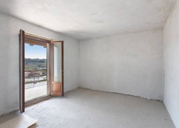 Stanza non arredata - Villa via Torino, Dogliani - foto 4