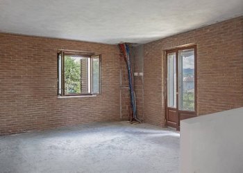 Stanza non arredata - Villa via Torino, Dogliani - photo 5