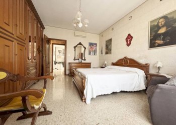 Camera da letto - Three-room apartment Piossasco - photo 37