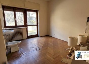 Locale Commerciale loc. Ecrevin, Saint-Vincent - foto 6