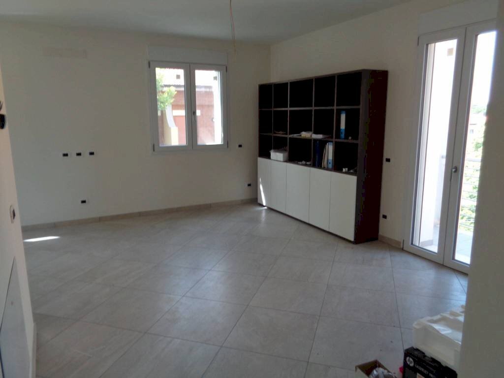 Independent house Via Asiago, Modena - photo 2