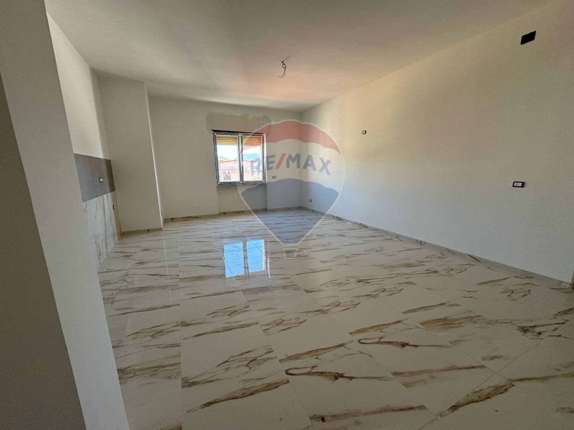 Three-room apartment via Giovanni Pascoli, Battipaglia - photo 3