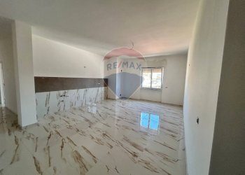 Three-room apartment via Giovanni Pascoli, Battipaglia - photo 2