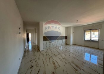 Three-room apartment via Giovanni Pascoli, Battipaglia - photo 6