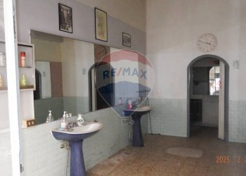 Negozio vico Giardinetto, Napoli - foto 6