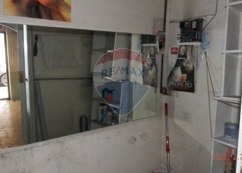 Negozio vico Giardinetto, Napoli - foto 12