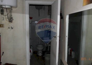 Negozio vico Giardinetto, Napoli - foto 14