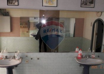 Negozio vico Giardinetto, Napoli - foto 17