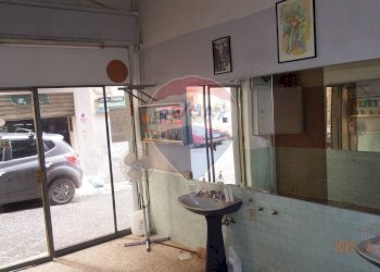 Negozio vico Giardinetto, Napoli - foto 18