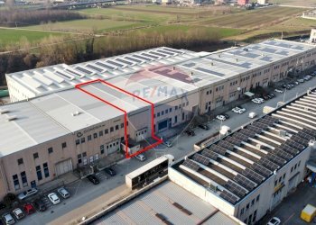 Capannone Pisogne - foto 1