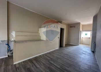 Shop corso roma, Seriate - photo 9